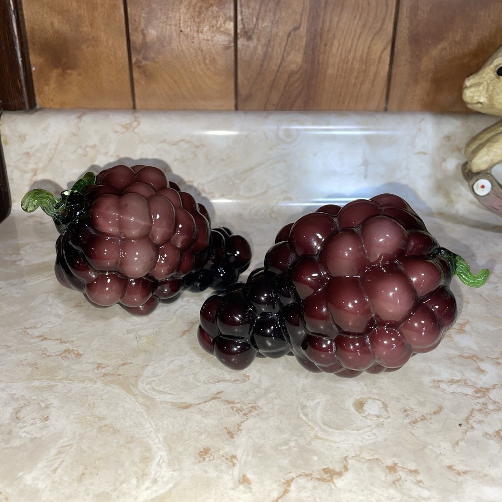Pair of Vintage Art Fruit‎ Glass Bunch Grapes Blown Molded Murano Size